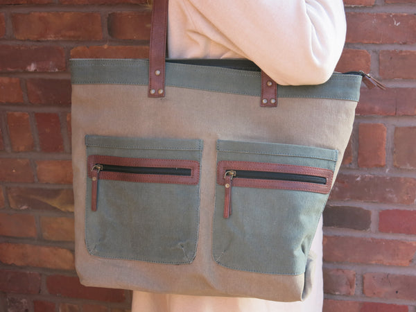 Hyde River Shoulder Tote